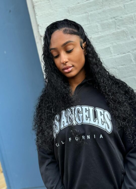 Exotic curly Hair